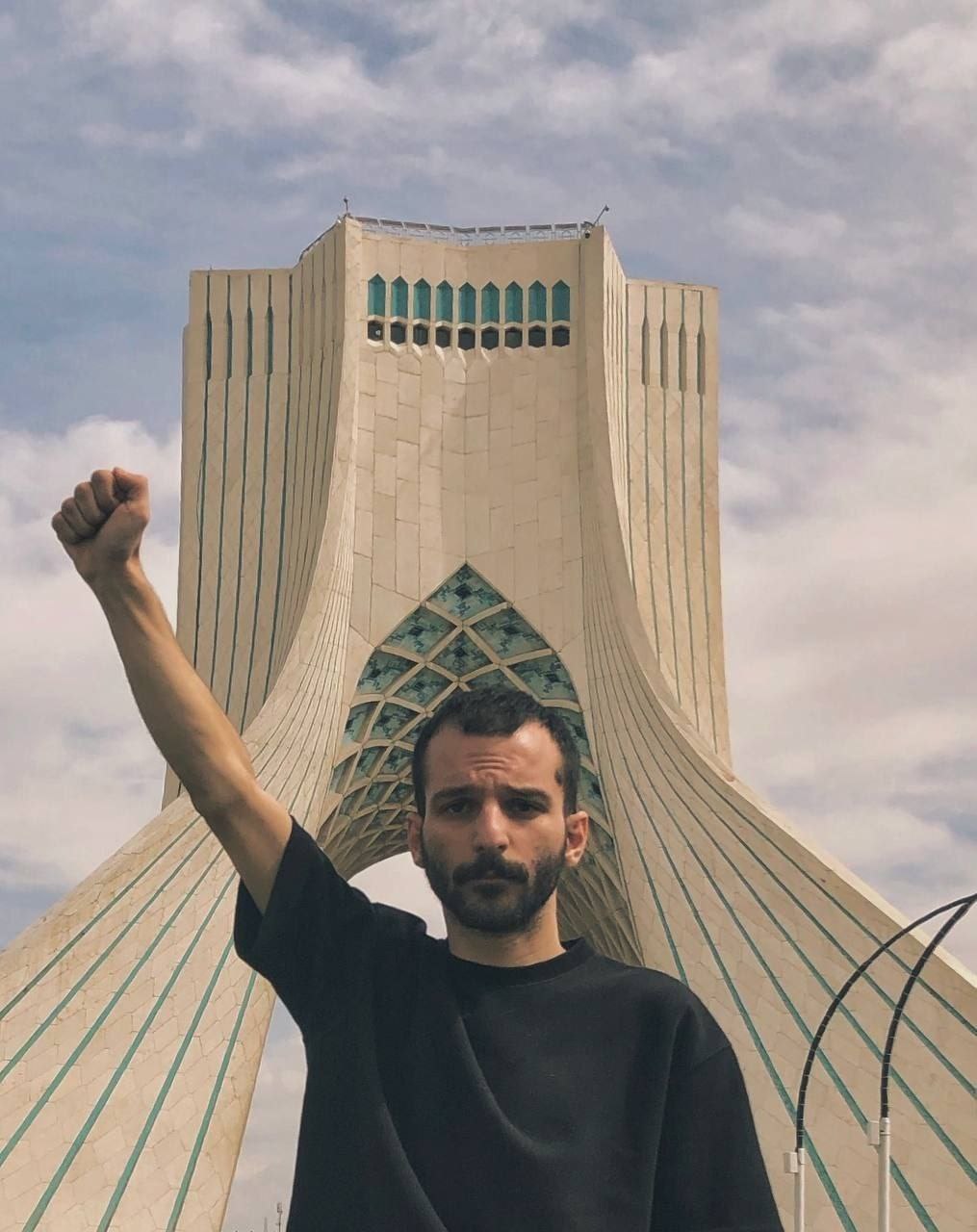 عکسِ پارسا مصلحی فرد 