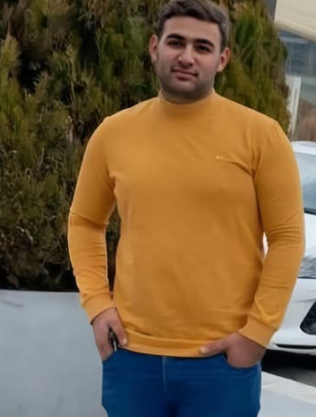 عکسِ ناصر  بکرزاده 